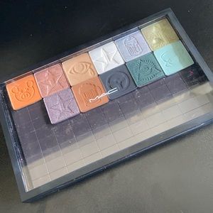 Mac Z Palette with Eyeshadows